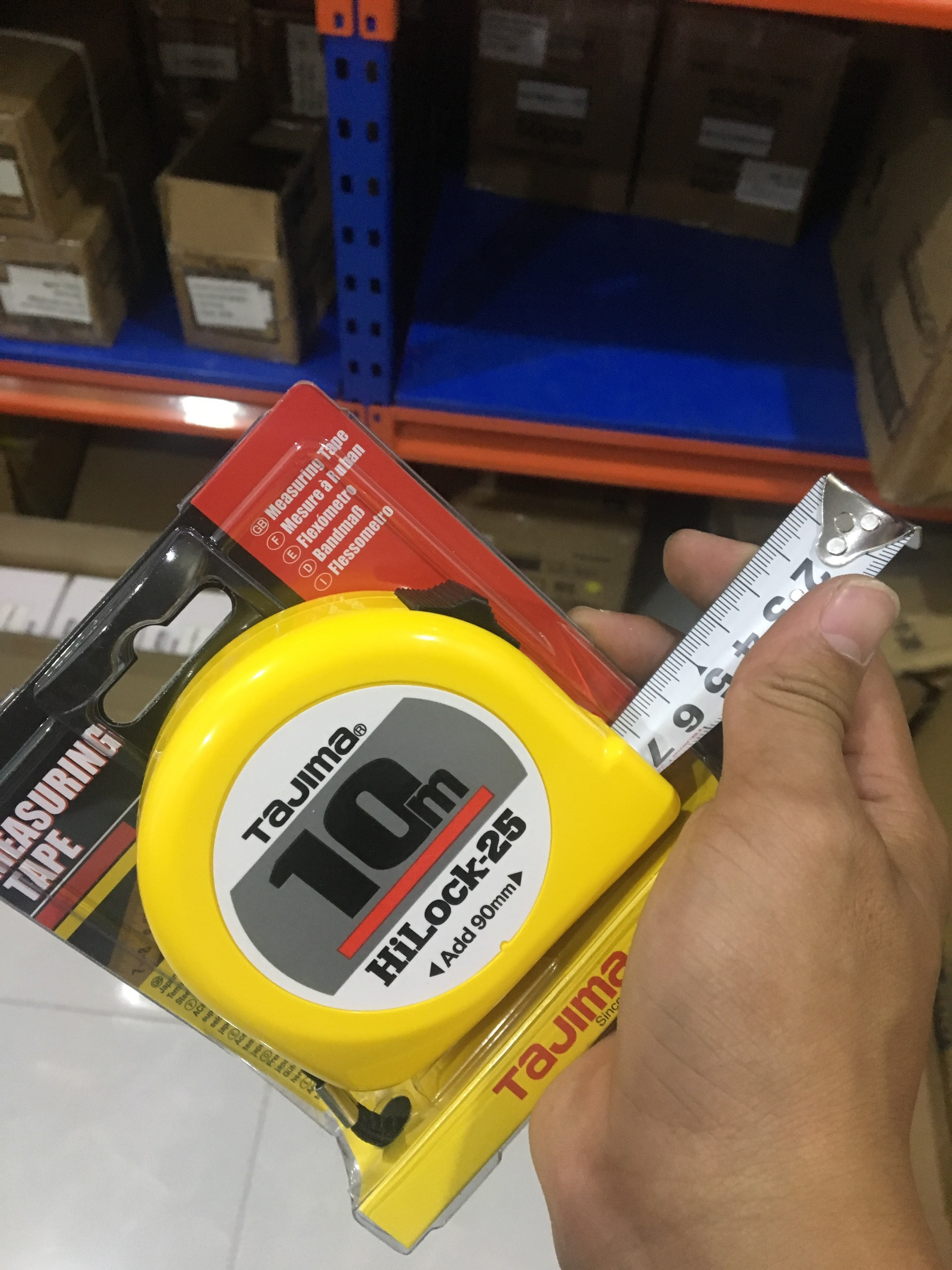 Thước cuộn Tajima H5PA0MW 5m, rộng 25mm, thép không gỉ, mạ crom, có khóa tự động