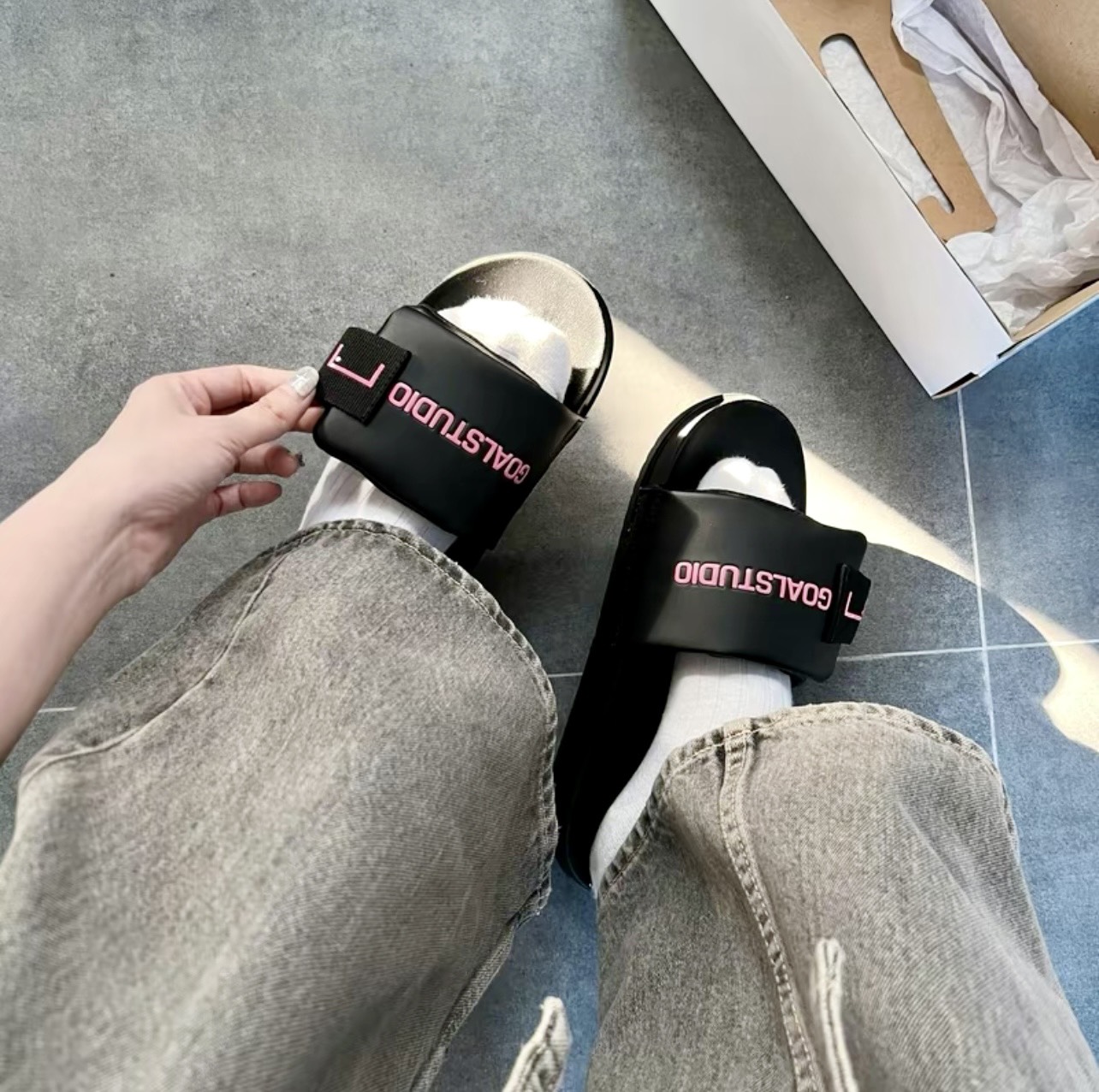 Dép quai ngang GOALSTUDIO nữ nam  dép quai dán nam nữ blackpink hàn quốc