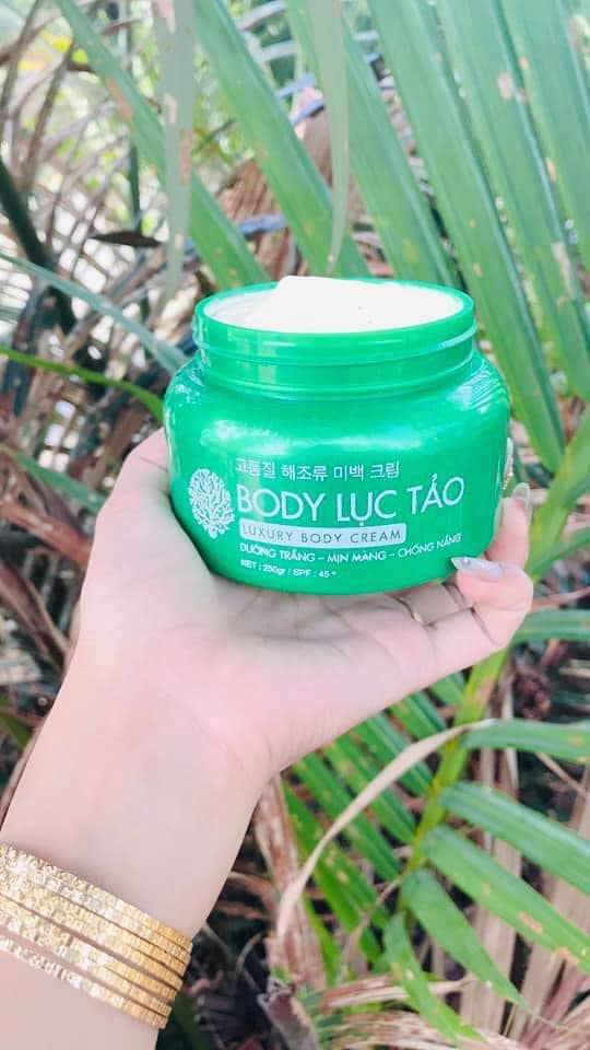 Kem Body Lục Tảo Trắng Da Bật Tone Từ Lần Đầu