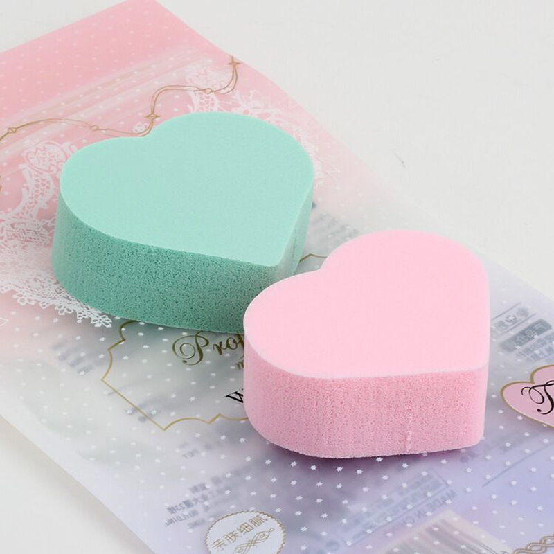 Mút Trang Điểm Hình Trái Tim 1 Hộp 3 bông Siêu Dễ Thương Mềm Mịn Dễ Sử Dụng Makeup Chuyên Dụng Màu Ngẫu Nhiên (KHUYẾN MÃI 3 NGÀY)