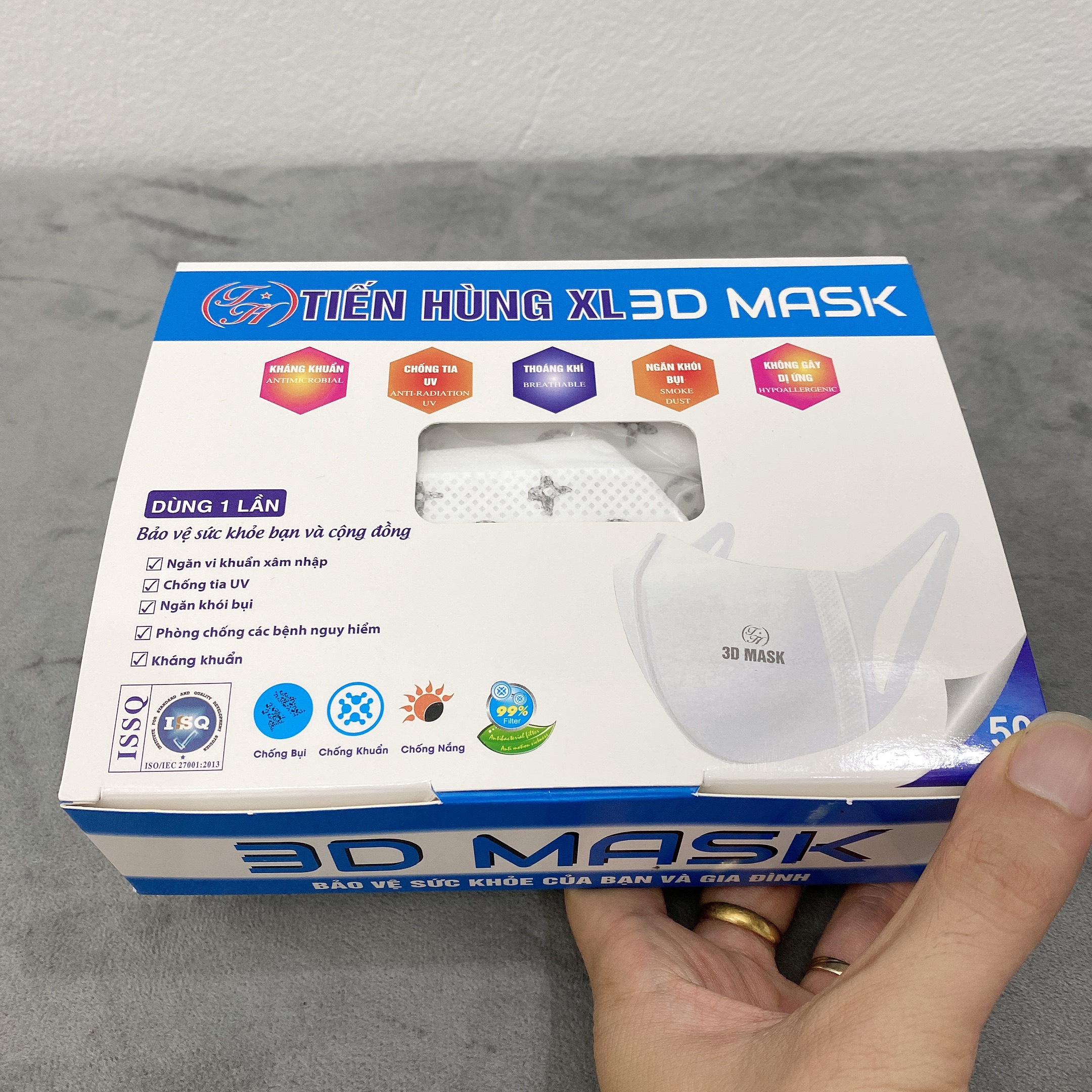 Khẩu trang LV 3D mask y tế kháng khuẩn 4 lớp trắng kiểu hàn quốc hộp 50 cái