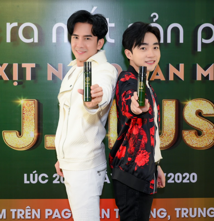 [Mua 1 Tặng 1]Chai Xịt Tan Mỡ Giảm Đau Nhức Tặng Tinh Dầu Treo Xe Thiên Nhiên