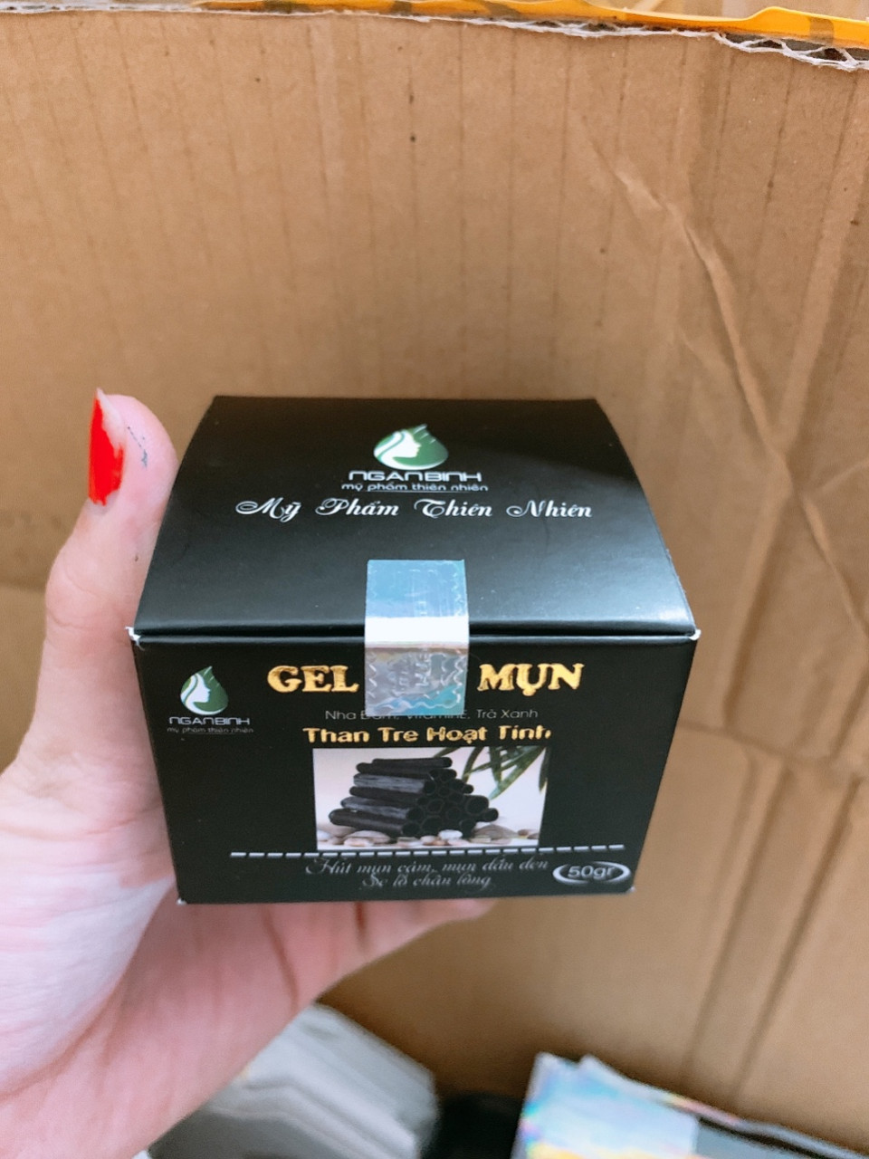 Gel Lột Mụn Than Tre Ngân Bình c.ty