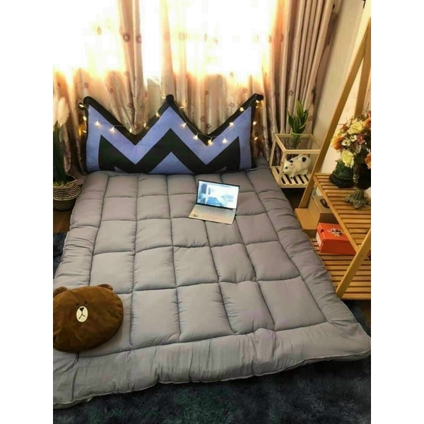 Vỏ bọc nệm topper vỏ bọc đệm 2 mặt bảo vệ nệm có khóa kéo tiện lợi dễ có chun cố định