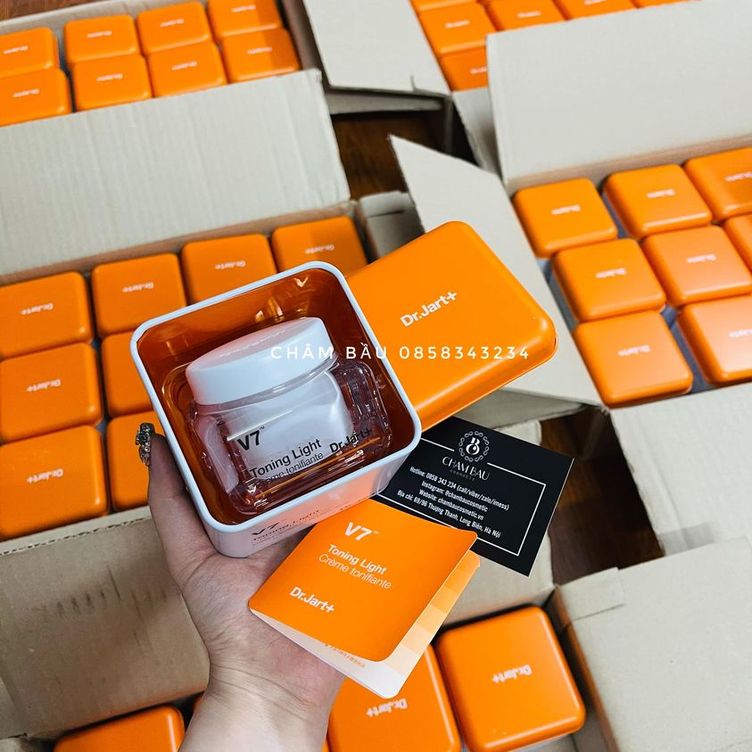 ?Kem Dưỡng ?Trắng Và Tái Tạo Da V7 Hàn Quốc Phù Hợp Với Mọi Loại Da