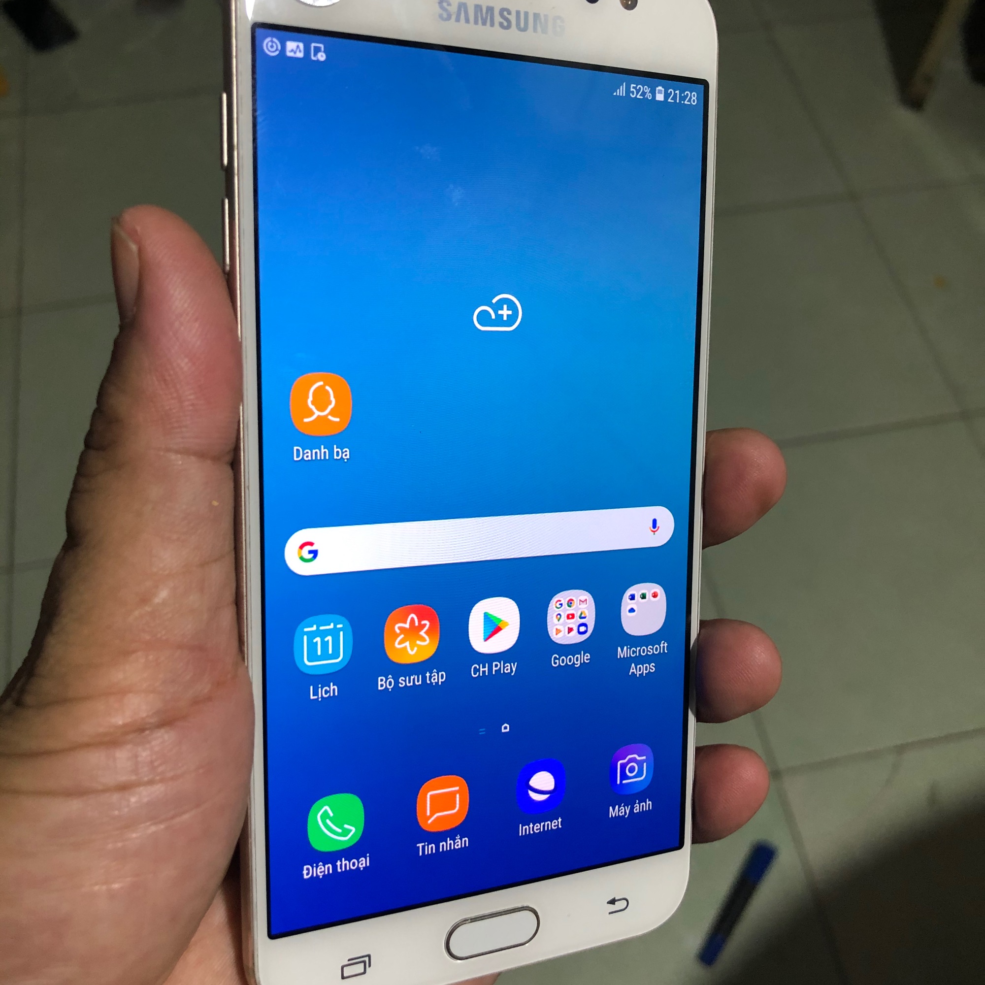 samsung j7 plus 2018