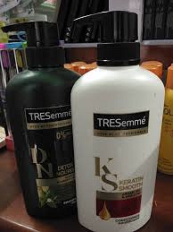 Comobo Dầu Gội + Xả Tresemme Thái Lan 450Ml Xanh Gừng Trà Xanh Cho Tóc Gãy Rụng