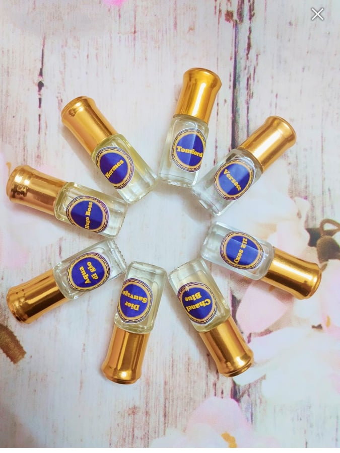 [Thơm Lâu]Tinh Dầu Nước Hoa Dubai Cho Nam 4Ml Bỏ Túi Tiện Dụng Nam Tính Sang Trọng (Chọn 5 Chai Tặng Thêm Hộp)