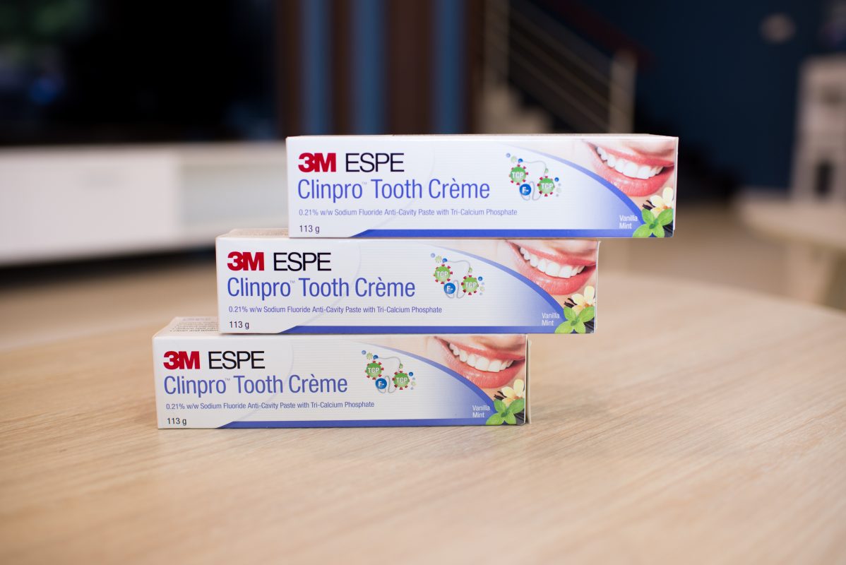 Kem Đáng Răng Ngừa Sâu Răng 3M Clinpro Tooth Crème Làm Trắng Răng Và Hơi Thở Thơm Mát 113G/ 3M Clinpro™ Anti - Cavity Toothpaste