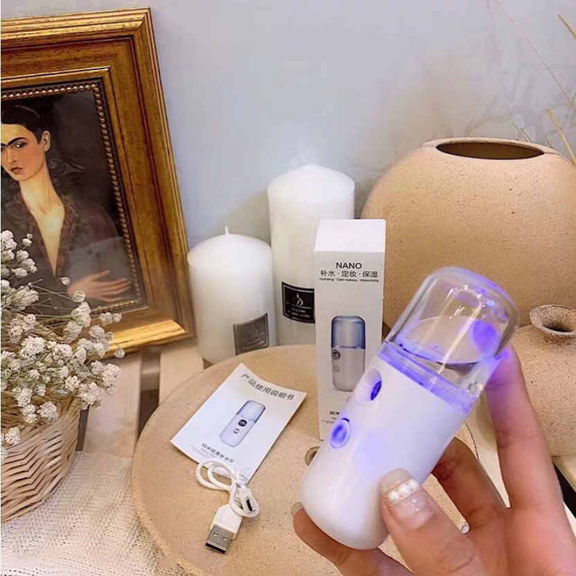Máy xịt khoáng nano mini cầm tay