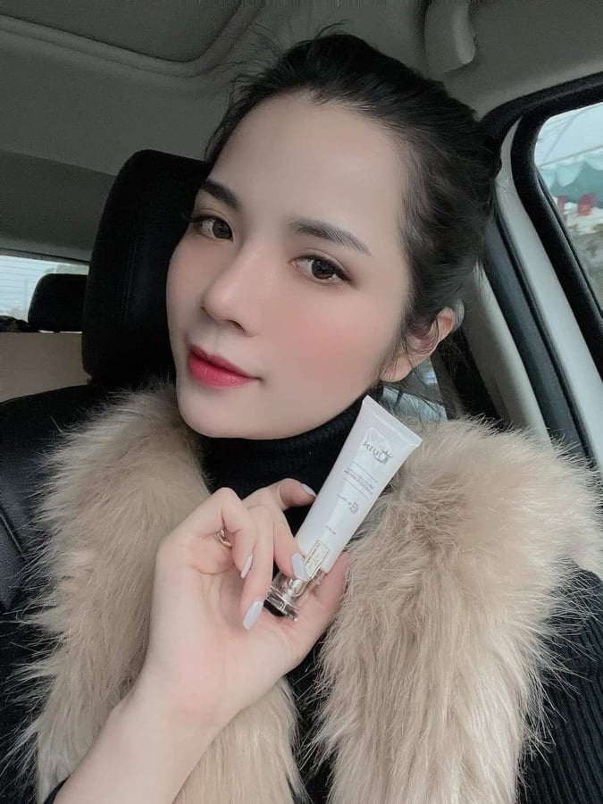 Serum Chống Nắng Cao Cấp Quin Chính Hãng Mẫu Mới