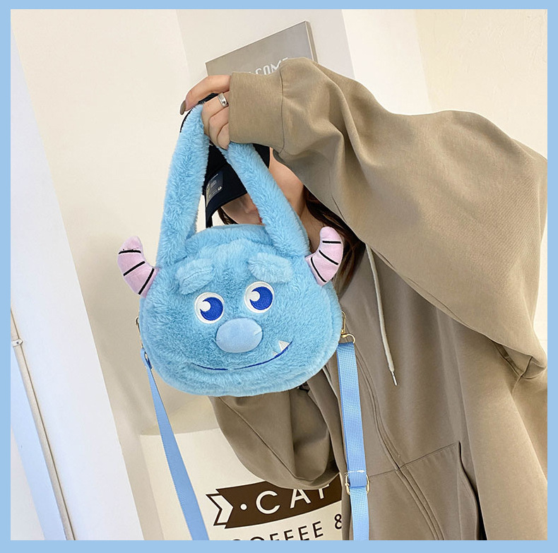 Túi đeo chéo Gấu Bông Sulley Monster University Lò Đào Tạo Quái Vật phong cách hoạt hình đáng yêu