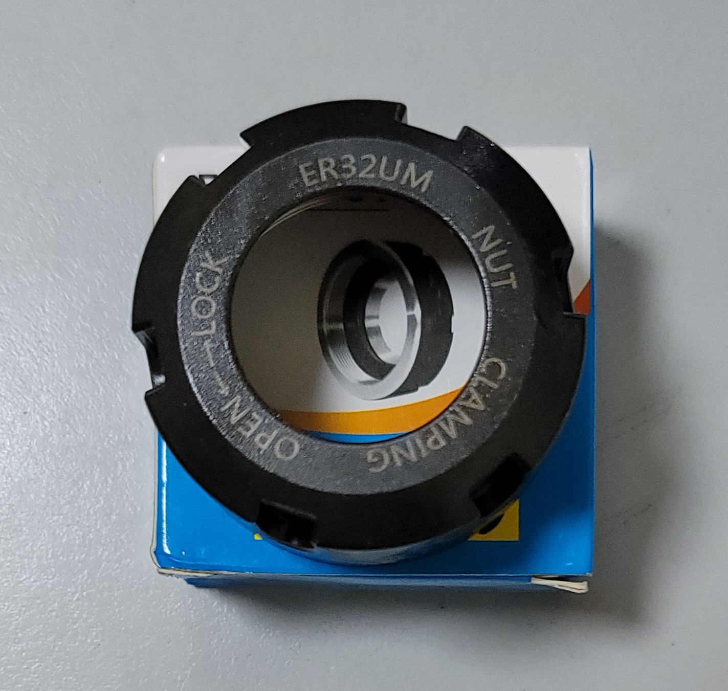 Nút vặn collet thép trắng siêu cứng ER32 ER25 ER20 SK16 SK06. Áo collet Đài Loan.