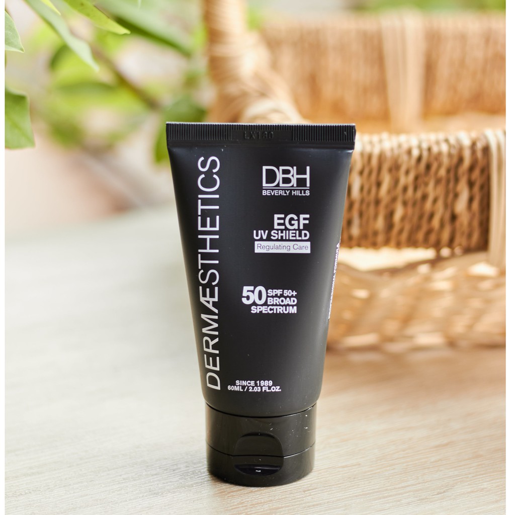 KEM CHỐNG NẮNG DERMAESTHETICS DBH SPF 50+/PA+++ EGF UV SHIELD 60ml
