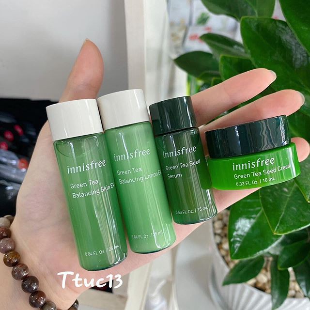 Bộ 4 Món Dưỡng Ẩm Innisfree Green Tea Special Kit Ex - Mẫu Mới Nhất