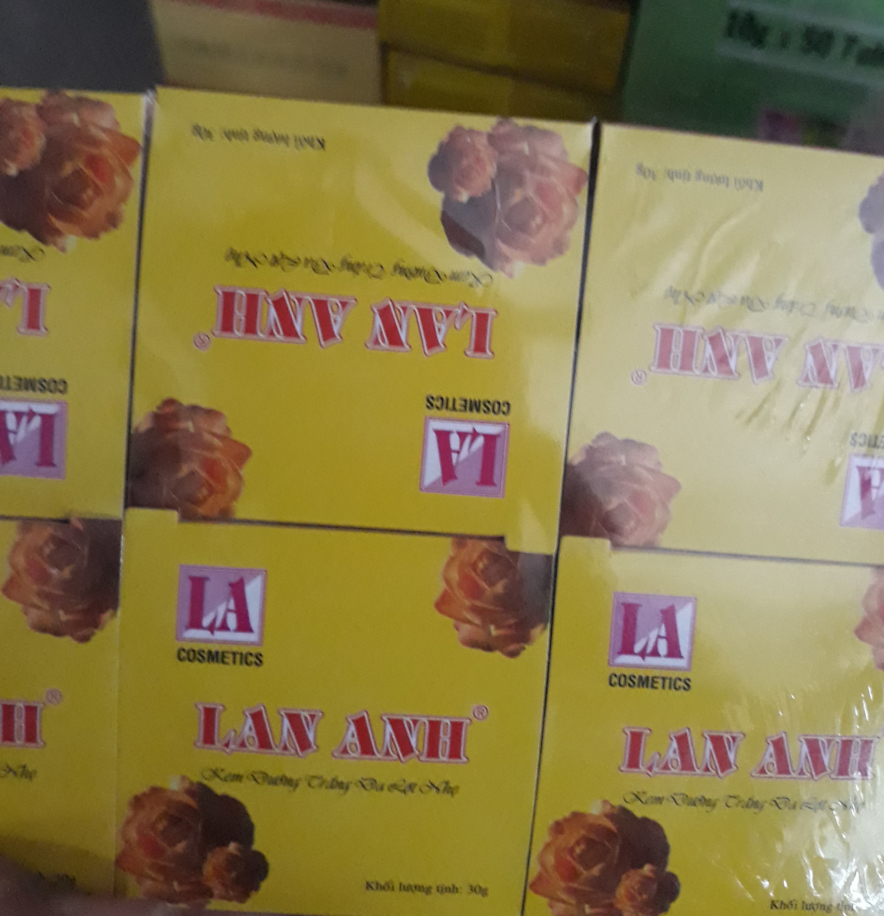 Sỉ 12 Hộp Kem Lột Lan Anh Lớn 30G