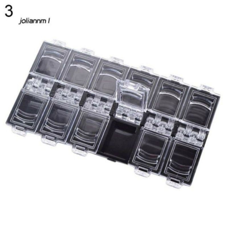 [HCM]Khay đựng đá và charm 12 ngăn nắp bật