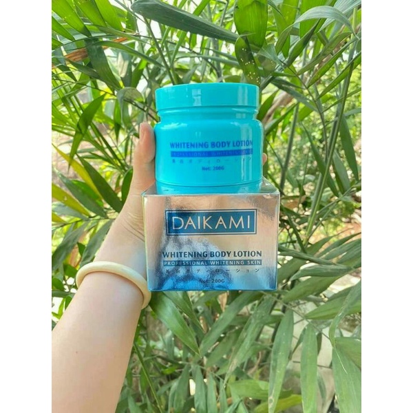 Kem Body Trắng Da DAIKAMI 200g Trắng Mịn Da  Se Khít Chân Lông