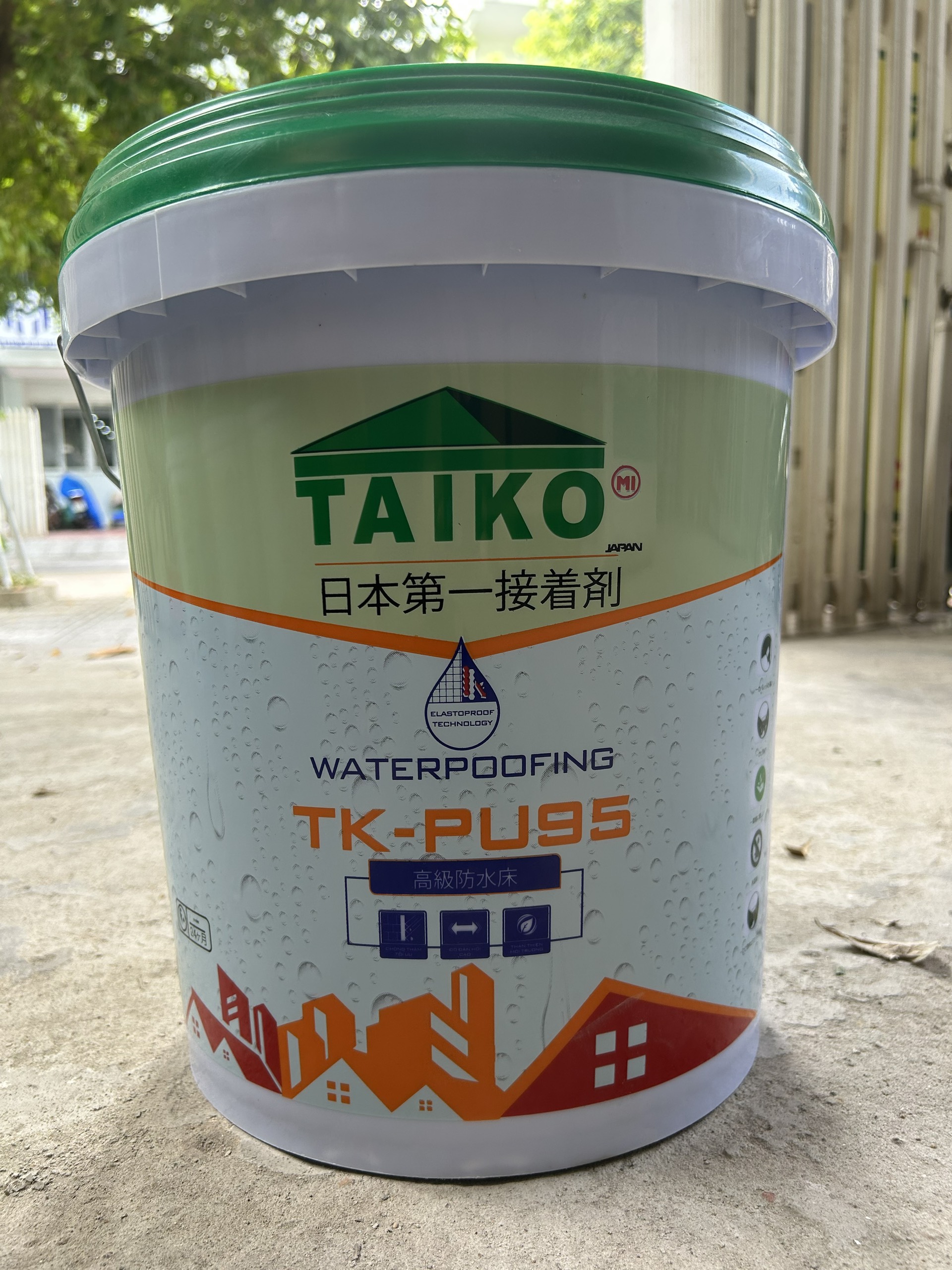 ( CAO CẤP) Keo Chống Thấm TAIKO TK-PU95 một thành phần - Ngăn thấm nước cho bề mặt bê tông xi măng cát chống thấm lộ thiên dùng trực tiếp. Độ bền trên 15 năm. Phân Phối Chính Hãng