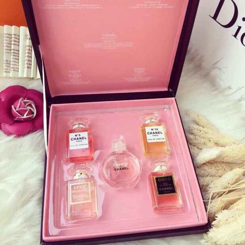 SÉT 5 CHAI NƯỚC HOA NỮ CAO CẤP