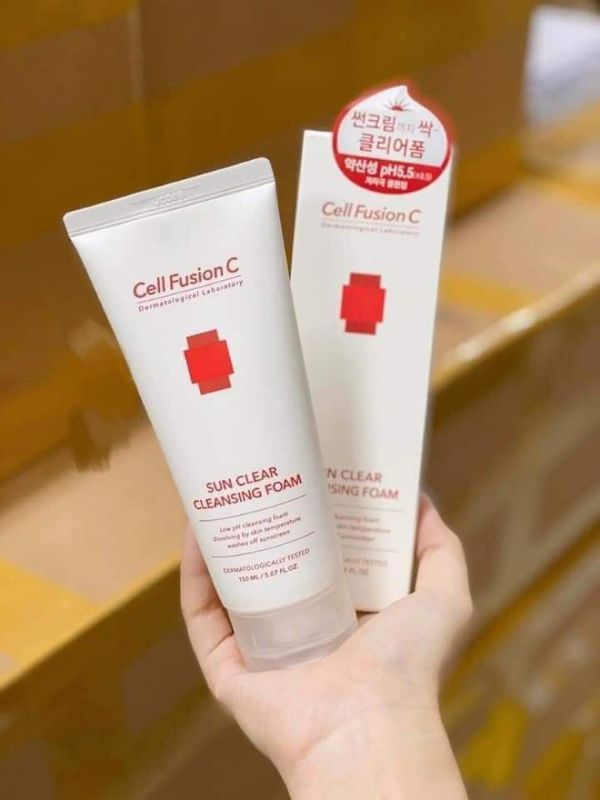 Sữa Rửa Mặt Tẩy Trang Sạch Sâu Cell Fusion C Sun Clear Cleansing Foam Hàn Quốc - 286