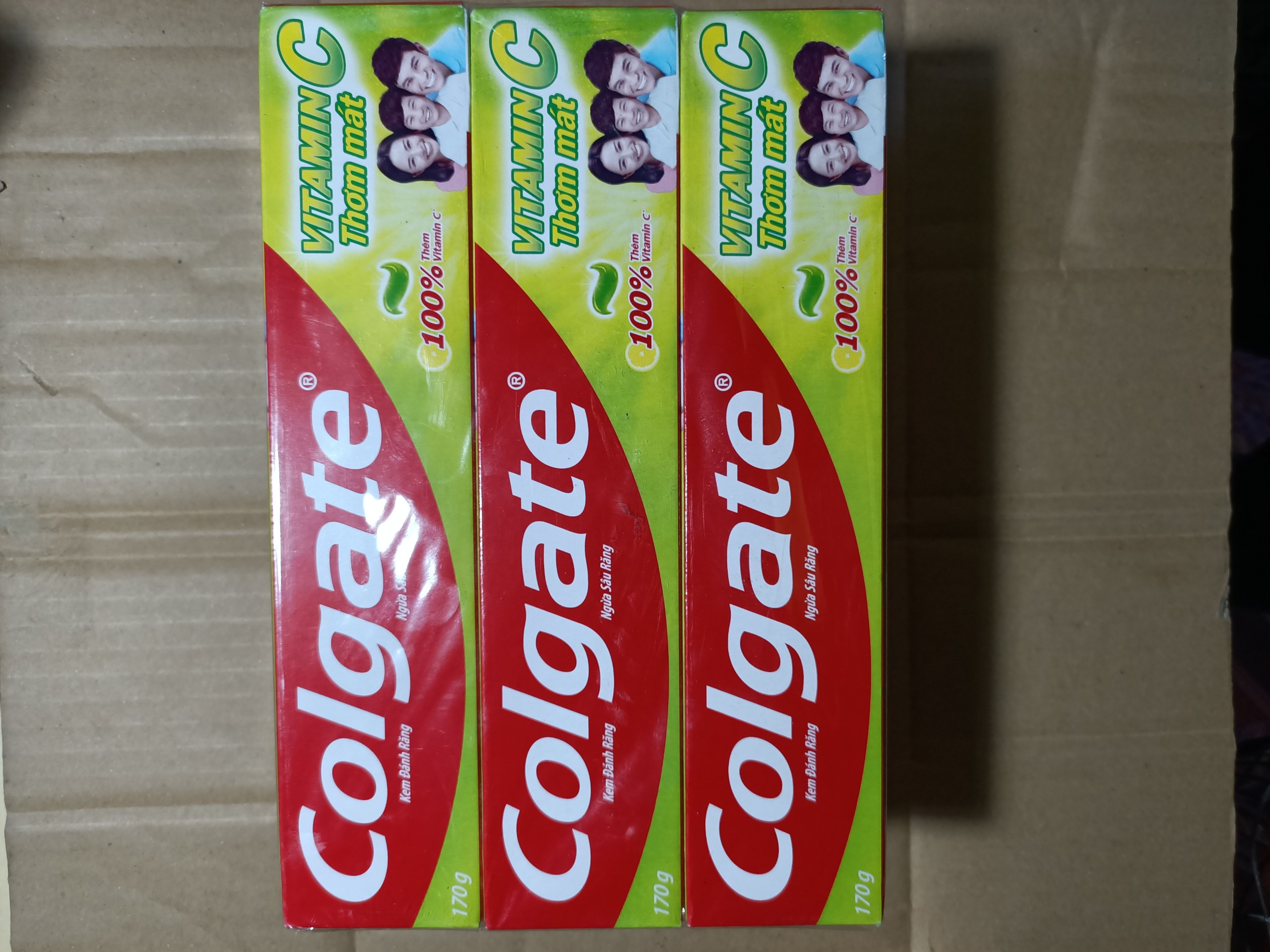 [Hcm]Kem Đánh Răng Colgate Trắng Răng Tối Đa