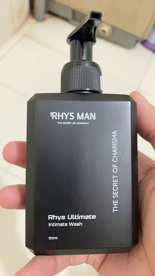 Dung dịch vệ sinh nam Rhys Man hương nước hoa thơm mát Rhys Ultimate 120ml
