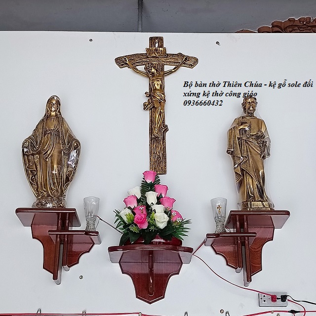 Bộ bàn thờ công giáo tượng 50cm Thánh giá 70cm nhựa composite kệ nâu sole hoa đèn đầy đủ - bàn thờ T
