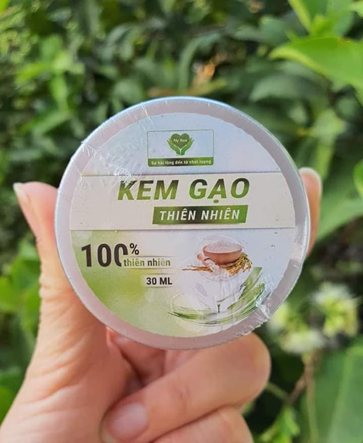 Kem Gạo Dưỡng Trắng Chống Nắng Mẹ Ken