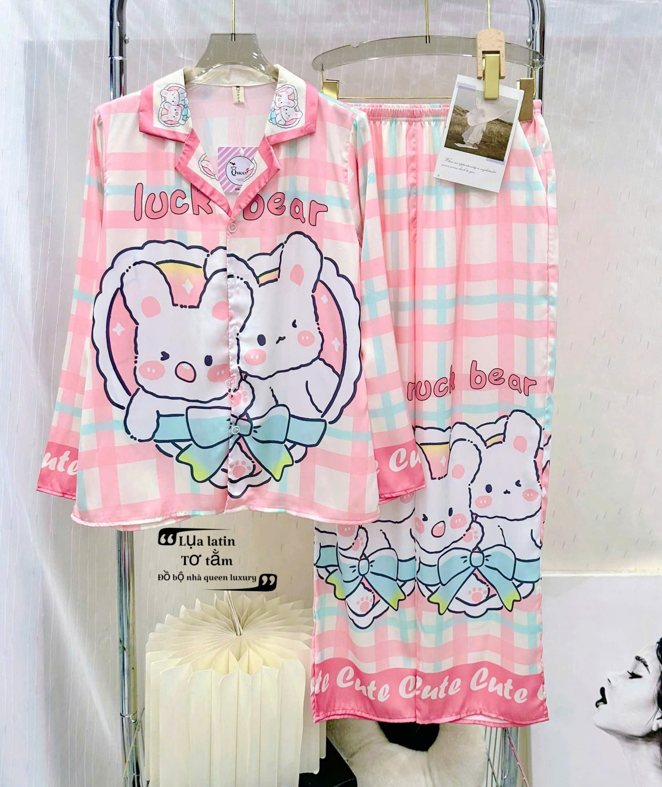 Đồ bộ ngủ nữ tay dài pijama vải lụa Latin Freesize 46-54kg -cn173