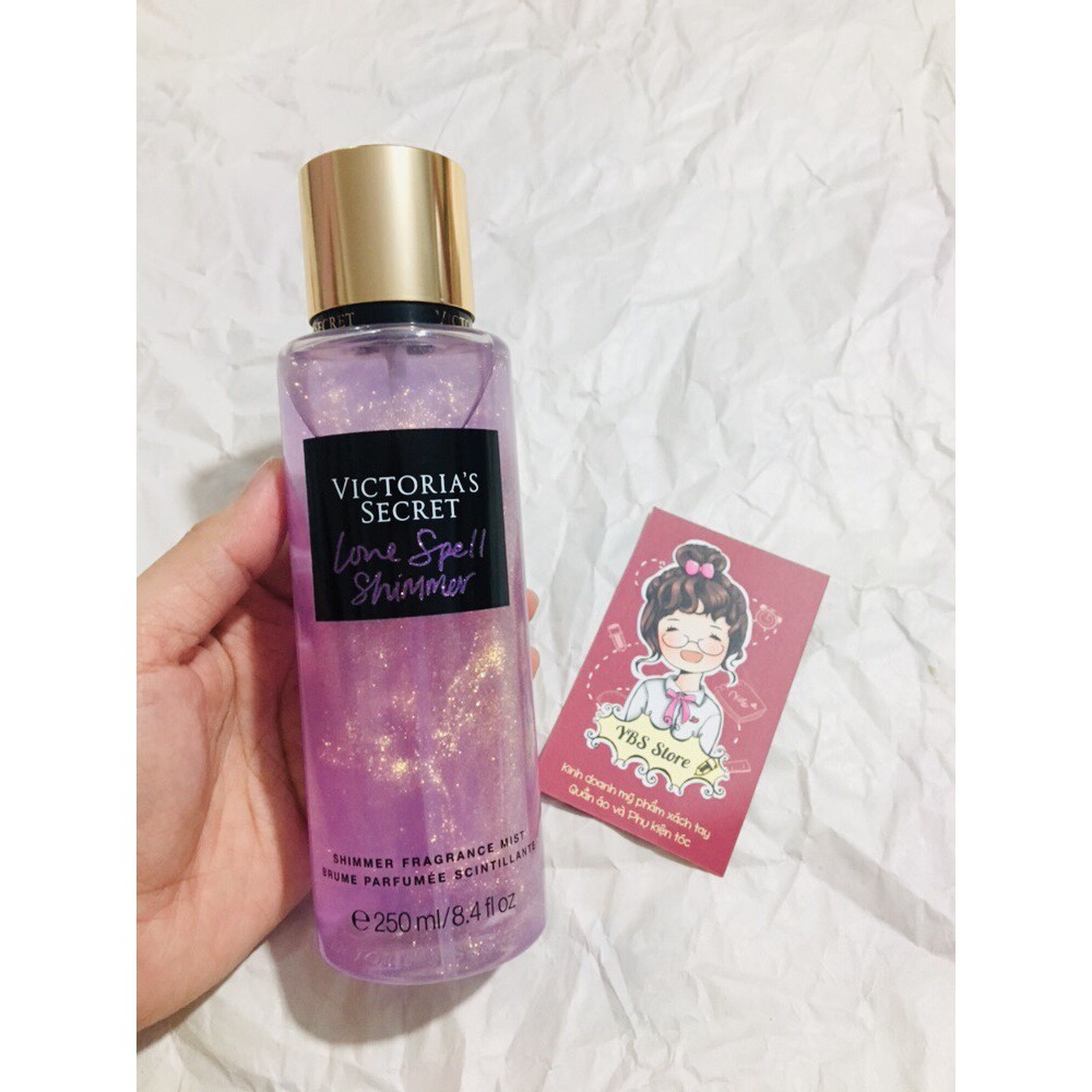 {Bill Mỹ} {Chuẩn Auth} {Best Seller} Love Spell Victorias Secret Vs Xịt Thơm Hương Nước Hoa Có Kim Tuyến 250Ml