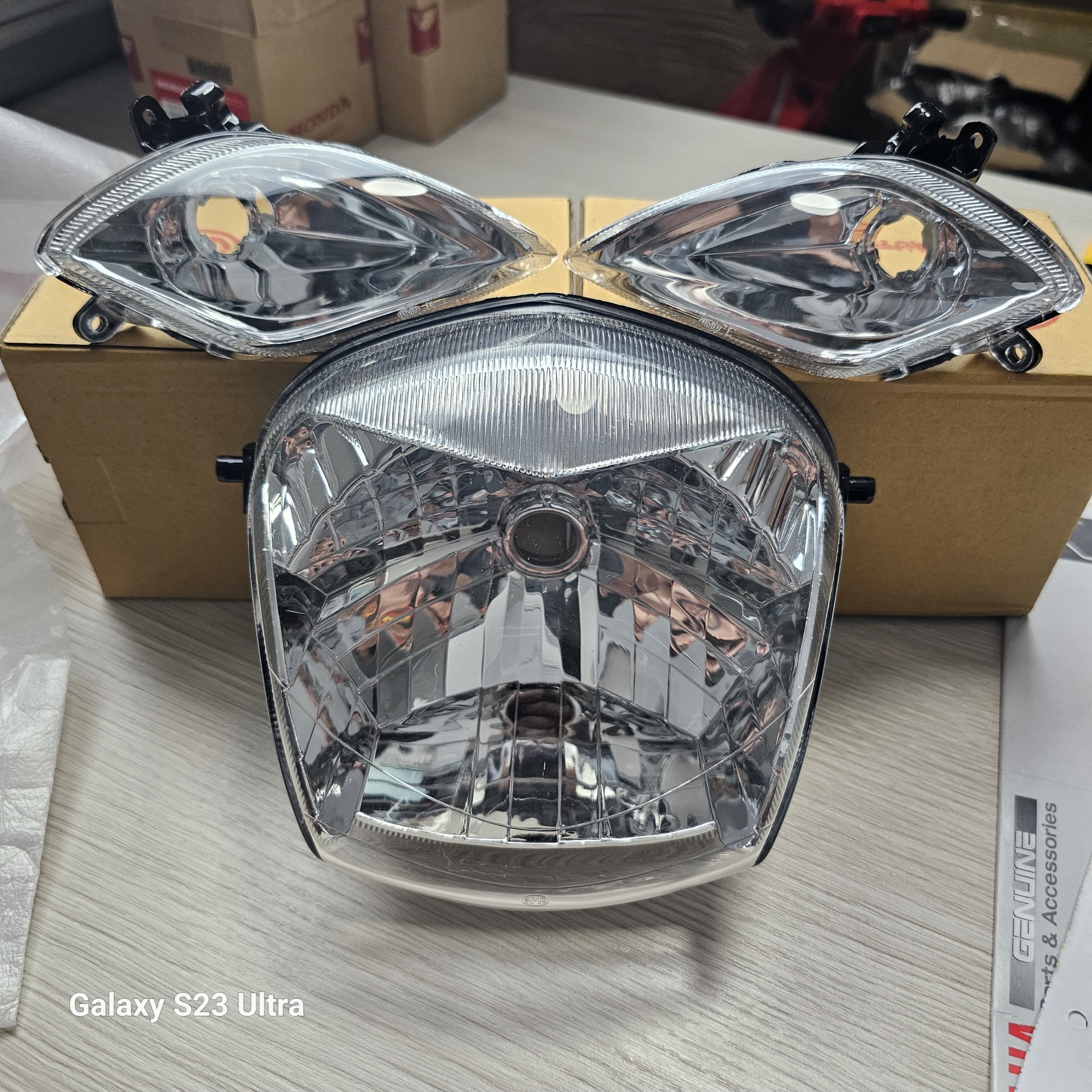 Pha đèn xi nhan wave125 2003 up fu2 hàng chính hãng HMA thailand dành cho ae dọn xe