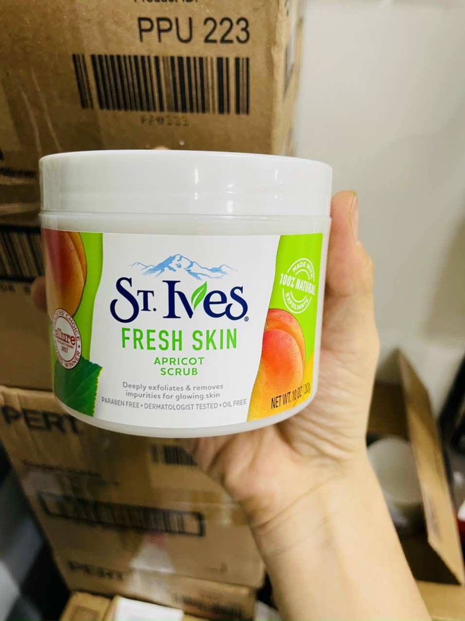 [ Chính Hãng Mỹ - Gửi Từ Người Thân ]. Tẩy Tế Bào Chết Body St Ives Mỹ 283Gram Siêu Sạch Sáng Mịn Không Kích Ứng Da.