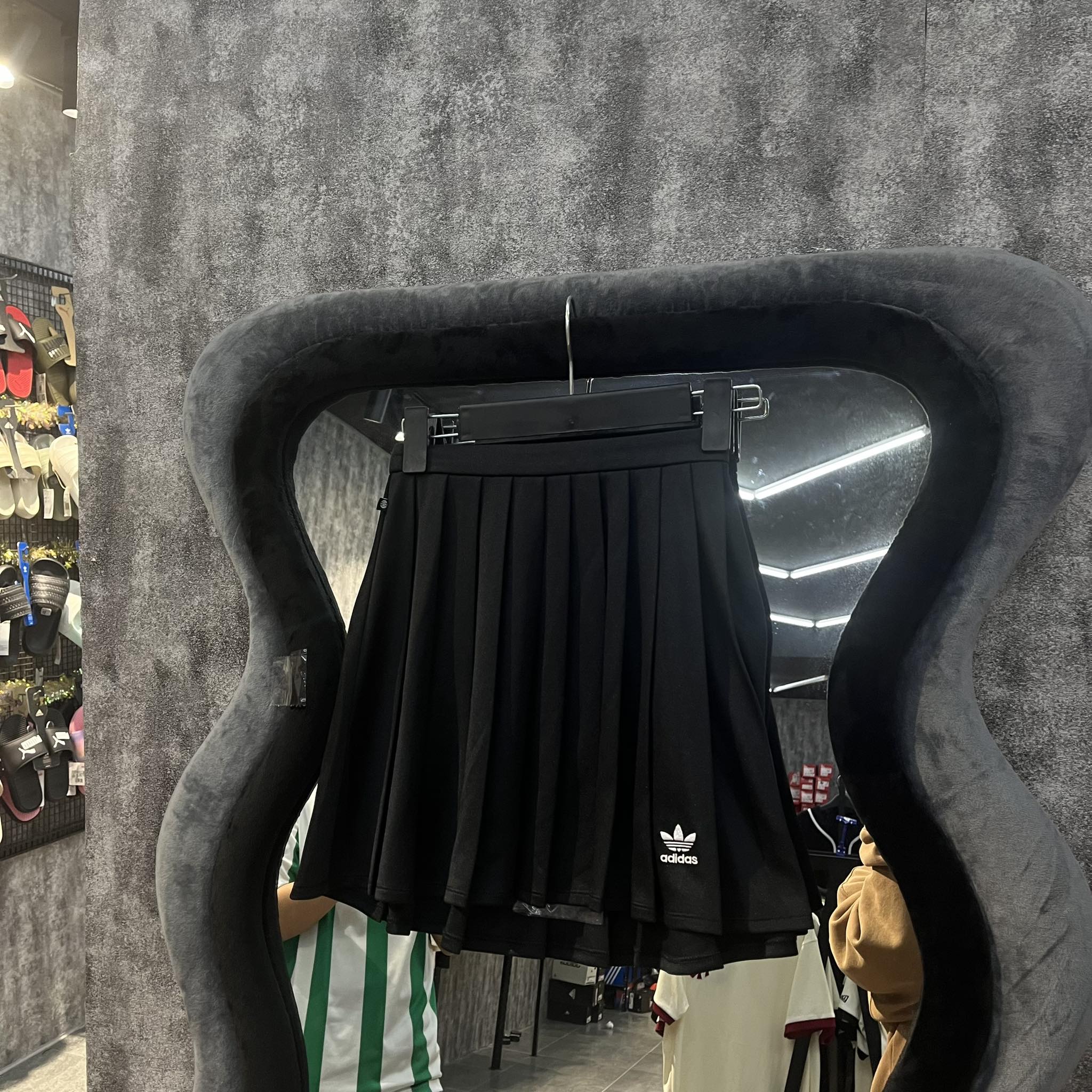 Chân Váy Chính Hãng Adidas ADICOLOR CLASSICS TENNIS Shop Xám Store