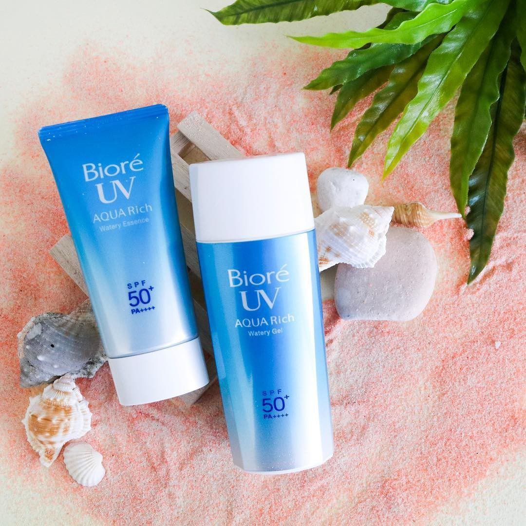 Kem Chống Nắng Biouv Aqua Rich Watery Gel / Essence