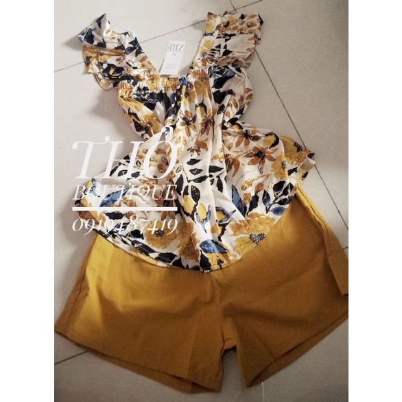 Set bộ ZARA xuất xịn lụa satin tay bèo cánh tiên hoạ tiết hoa lá xanh vàng phối quần kaki màu trơn