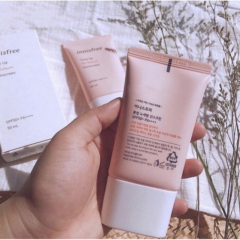 KEM CHỐNG NẮNG INNISFREE TONE UP NO SEBUM SUNSCREEN SPF 50+ PA+++