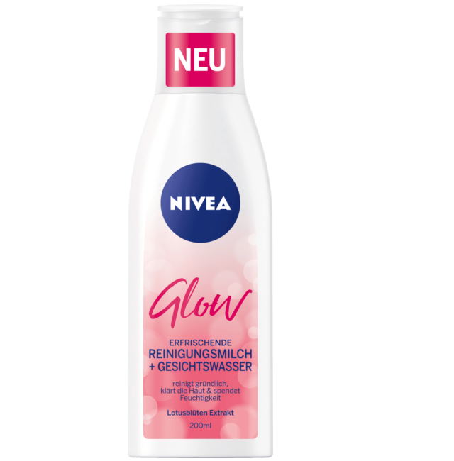 Sữa Rửa Mặt Tẩy Trang Nivea Glow (200Ml)