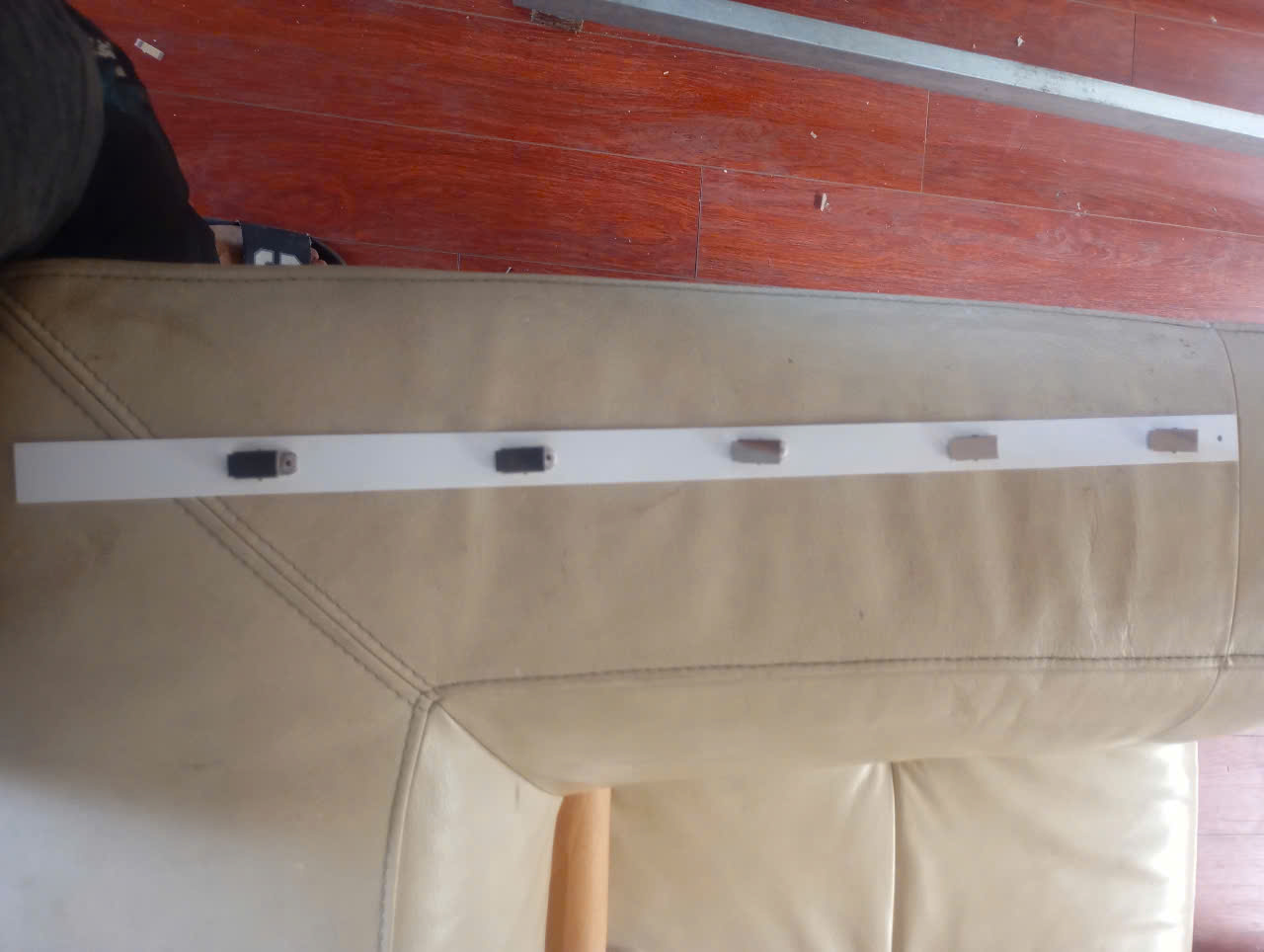 Combo (((5))) dây nhựa treo trưng bày dây treo snack - nhựa cứng hanger