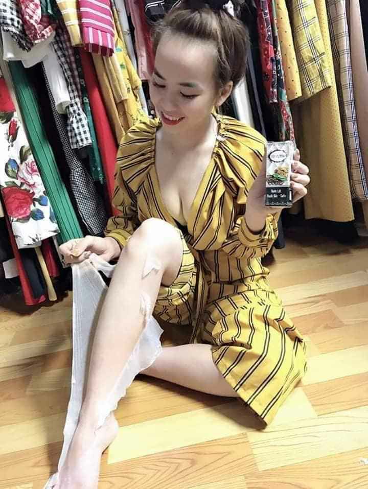 nước lột thay da sinh học . ( Luu ý : 1 chai dùng 2 tay 2 chân cho ng từ 44kg  trở xuống )