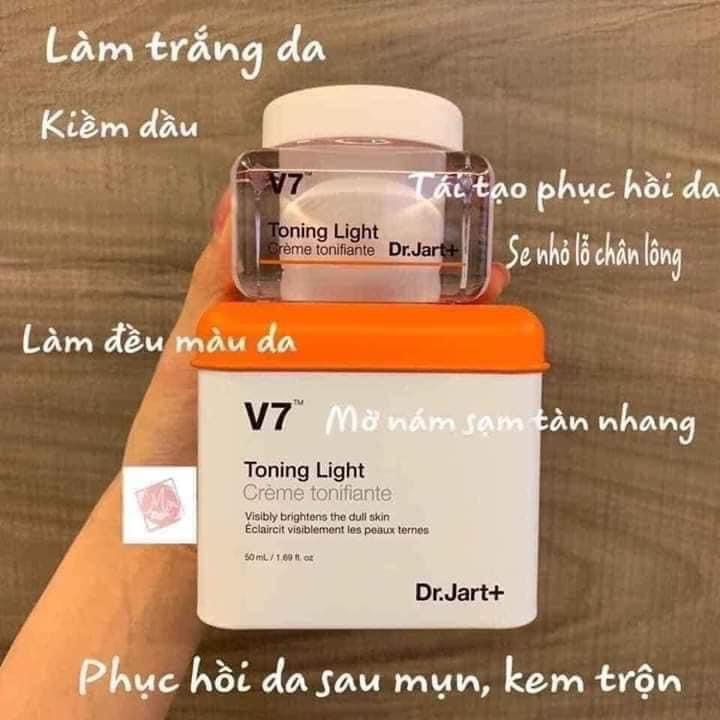 Kem Dưỡng Trắng Da V7 Toning Light Hàn Quốc - Hàng Chính Hãng .