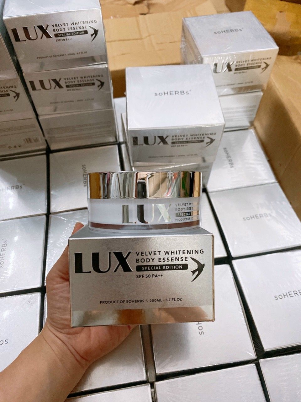 [HCM]LUX Body tinh chất yên tươi chính hãng