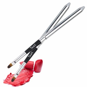 Chổi Đánh Môi Mềm Mịn Dễ Tán Suri Lip Brush Hàn Quốc