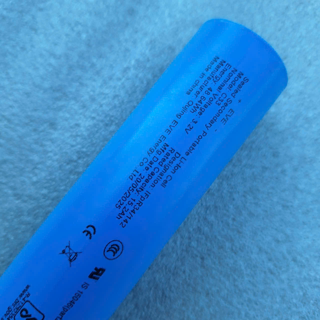 Pin Sắt LiFePO4 32140 3.2V 15Ah và pin EVE cao cấp (Tặng kèm Khung)