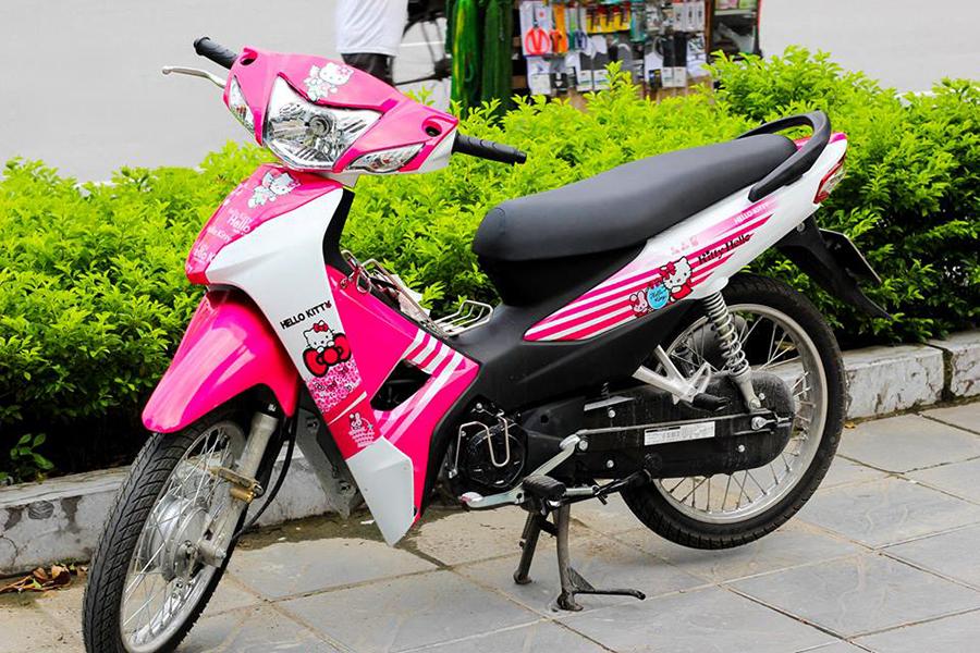 Team dán xe máy wave hồng trắng hello kitty - Tem trùm dán xe máy wave alpha hồng trắng hello kitty 