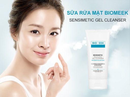 Sửa rửa mặt huyết tế bào Biomeek lành tính không kích ứng da tạo độ ẩm không gây khô rát 120ml