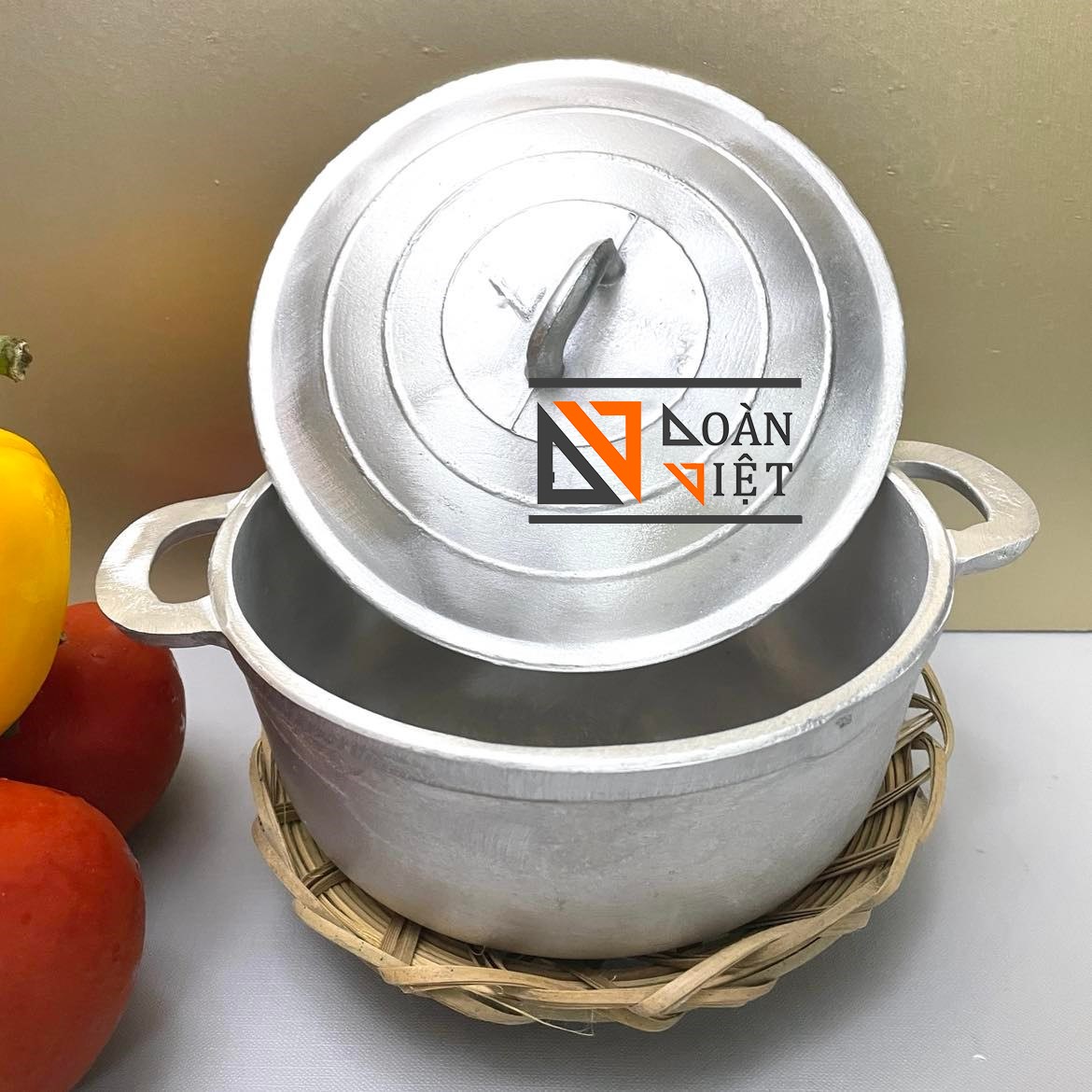 [TẶNG KÈM RẾ TRE] Nồi GANG ĐÚC nguyên khối - nấu cơm siêu ngon cháy rụm - Nhiều size