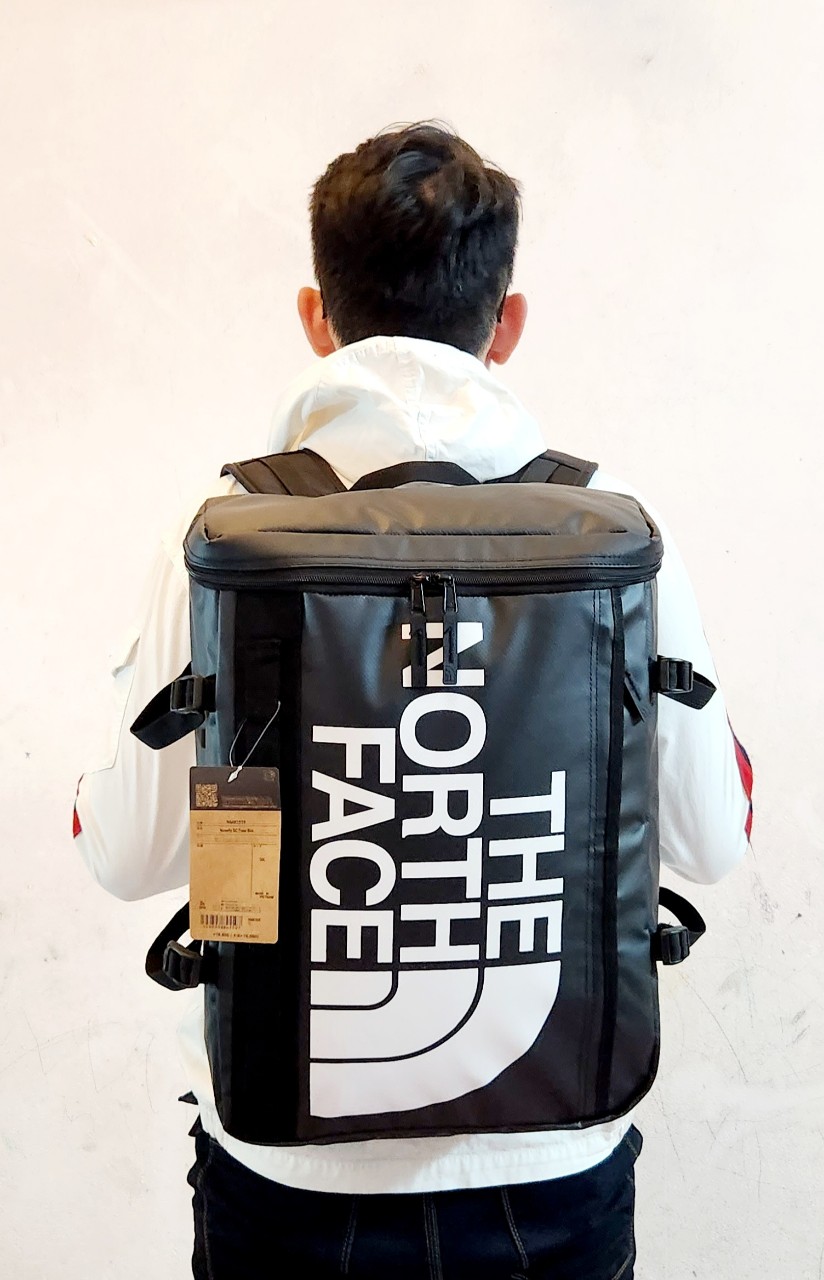 Balo chống nước Fuse Box The North Face có ngăn đựng laptop