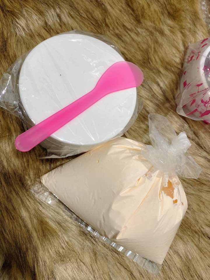 [HCM]nửa kí kem body sệt nhung