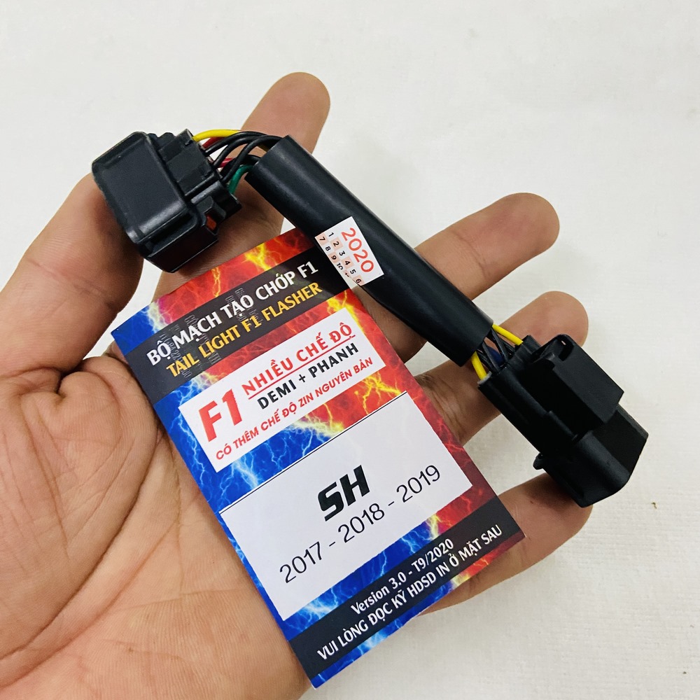 (HONDA SH đời 2017 2018 2019) Bộ mạch tạo chớp F1 Bộ mạch sẵn jack zin tạo chớp stop F1 nhiều chế độ
